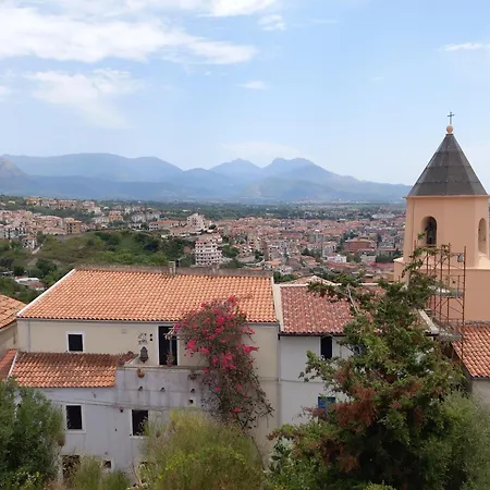 La Petrosa Tikitakiapartments Apartman *