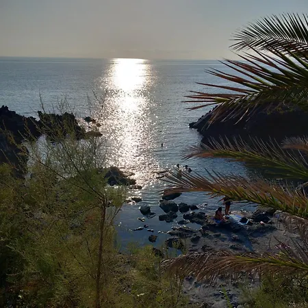 La Petrosa Tikitakiapartments Apartman Scalea